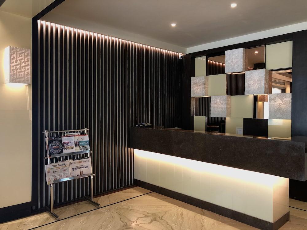 Royale Sarovar Portico Agra Агра Экстерьер фото
