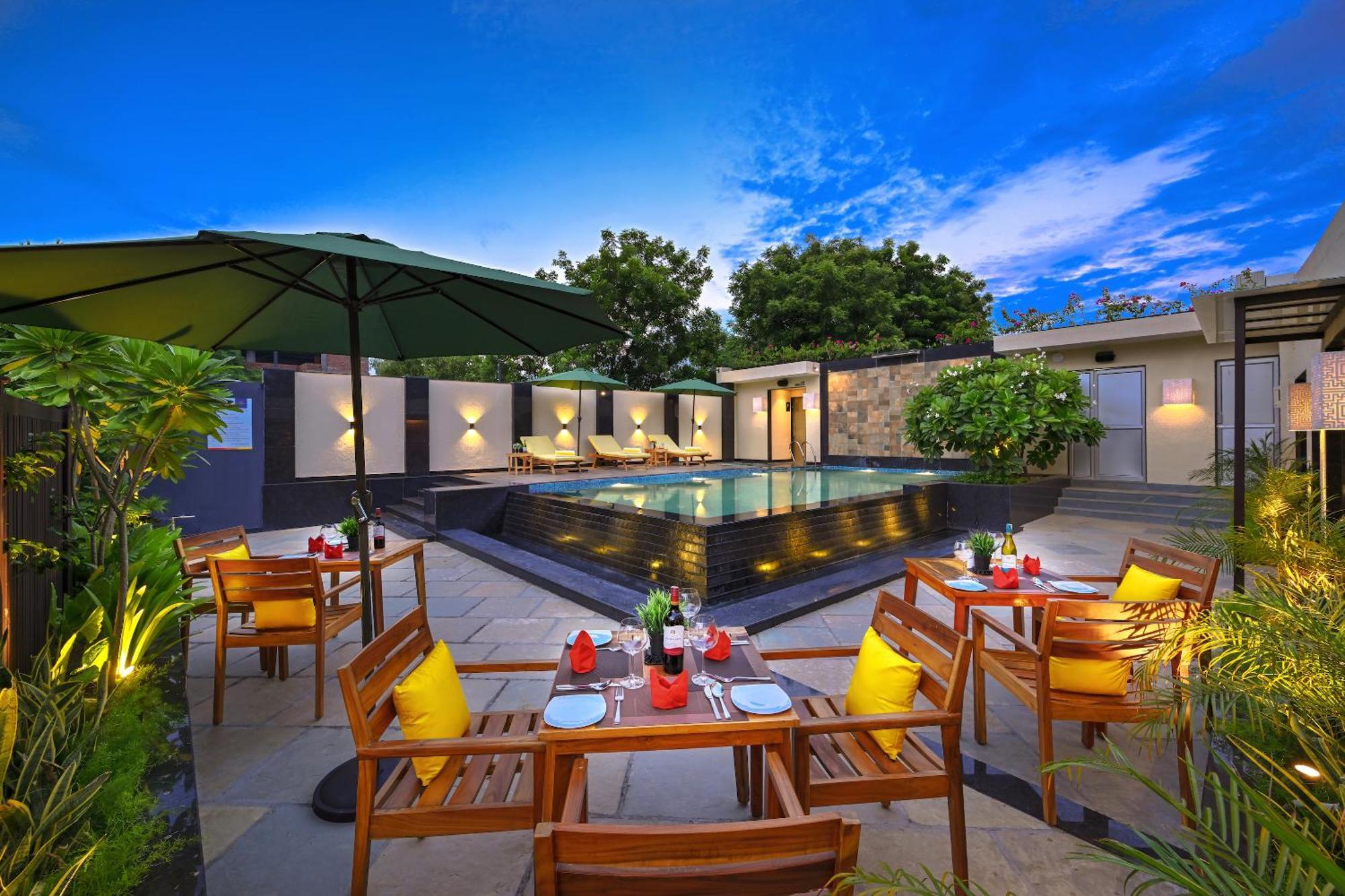 Royale Sarovar Portico Agra Агра Экстерьер фото