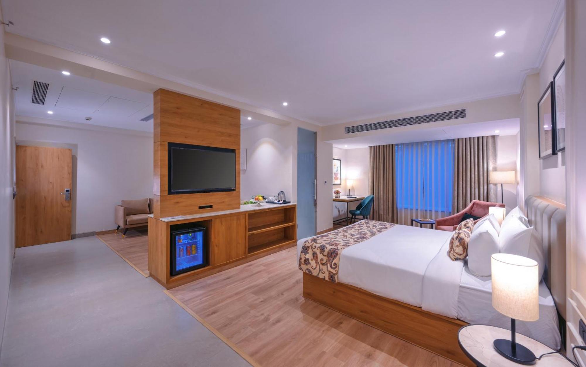 Royale Sarovar Portico Agra Агра Экстерьер фото